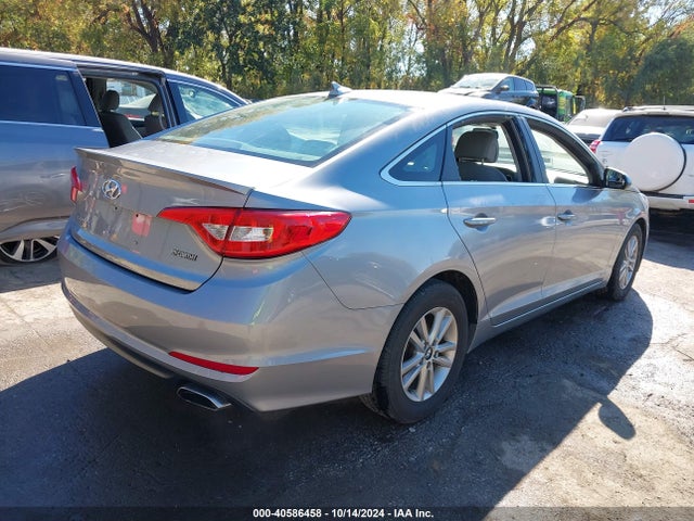 Hyundai SONATA SE 2015 5NPE24AF7FH005962 Image 4