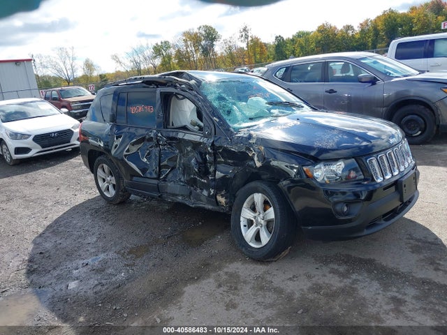 Jeep Compass Latitude 4x4 2017 1C4NJDEB9HD191829 Image 1