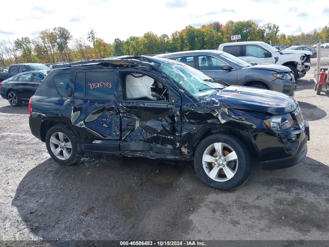 Jeep Compass Latitude 4x4 2017 1C4NJDEB9HD191829 Image 13