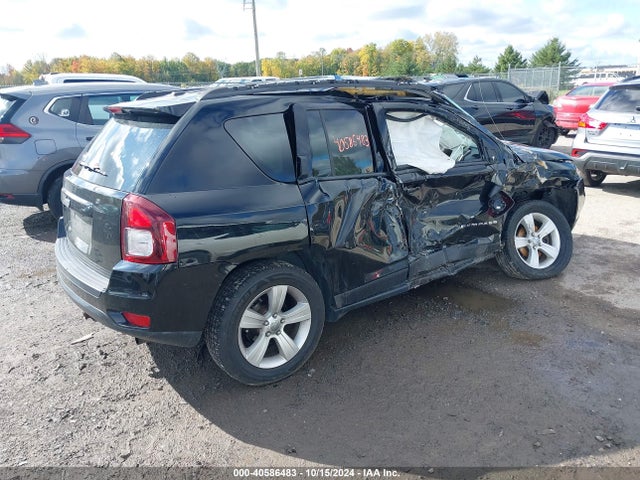 Jeep Compass Latitude 4x4 2017 1C4NJDEB9HD191829 Image 4