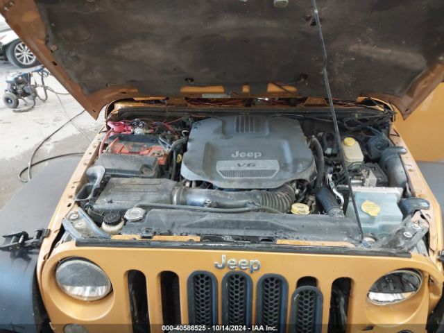1C4BJWFG2EL245983 Jeep Wrangler Unlimited Rubicon