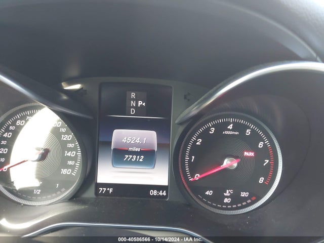 55SWF4JB2HU231252 Mercedes-Benz C 300 Luxury/sport
