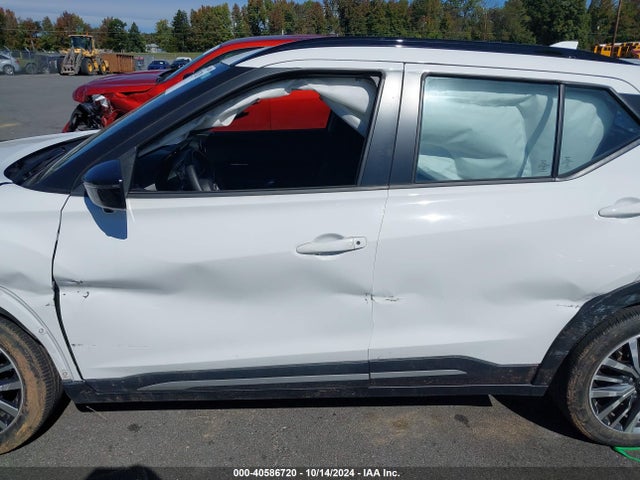Nissan Kicks Sr Xtronic Cvt 2022 3N1CP5DV3NL479247 Image 14