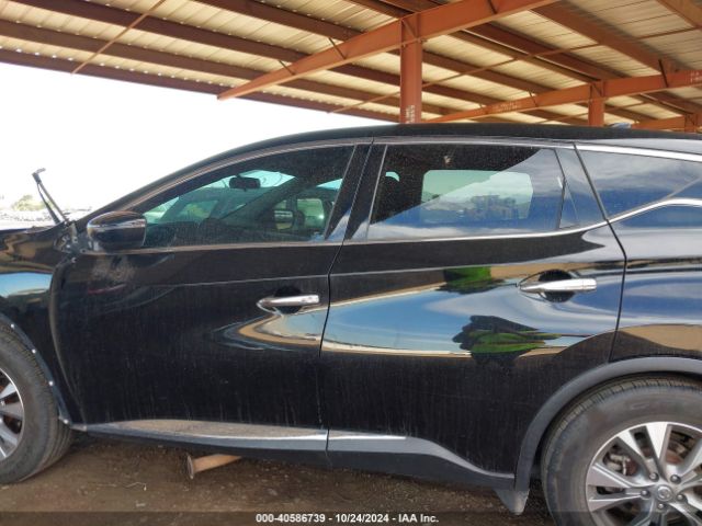 5N1AZ2MGXJN139257 Nissan MURANO S