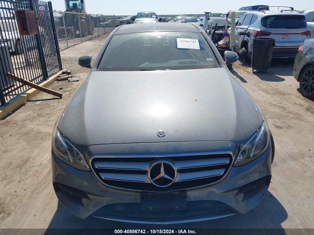 Mercedes-Benz E 300 2018 WDDZF4JB5JA482169 Image 12