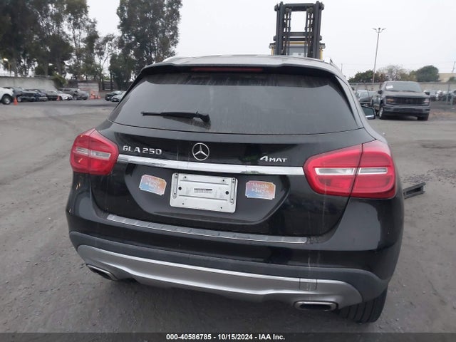 WDCTG4GB5FJ120820 Mercedes-Benz Gla 250 4matic