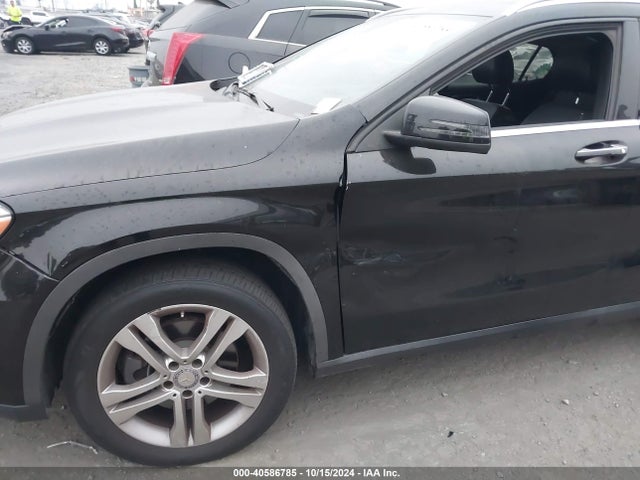 WDCTG4GB5FJ120820 Mercedes-Benz Gla 250 4matic