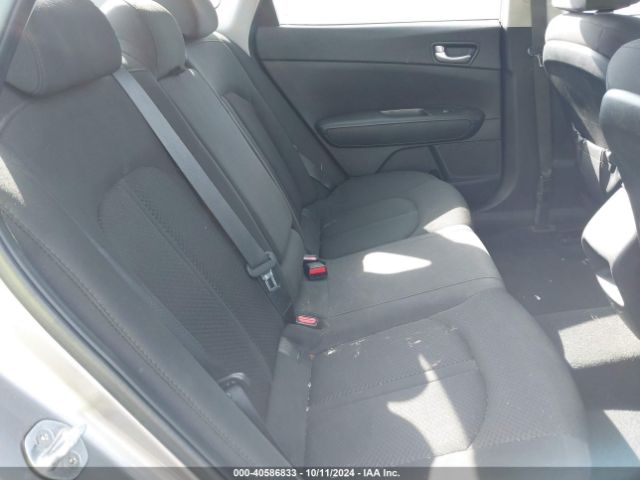 5XXGT4L33GG105966 KIA Optima Lx
