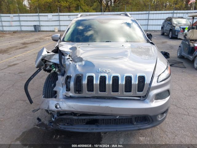 1C4PJMCS8FW649471 Jeep Cherokee Latitude