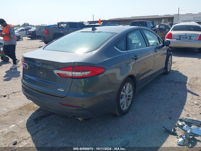 Ford FUSION SE 2020 3FA6P0HD6LR172315 Image 4