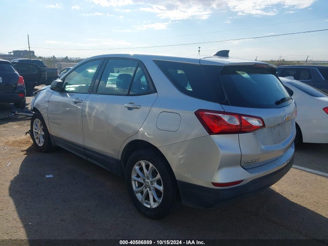 Chevrolet EQUINOX LS 2019 3GNAXHEV0KS574443 Image 3