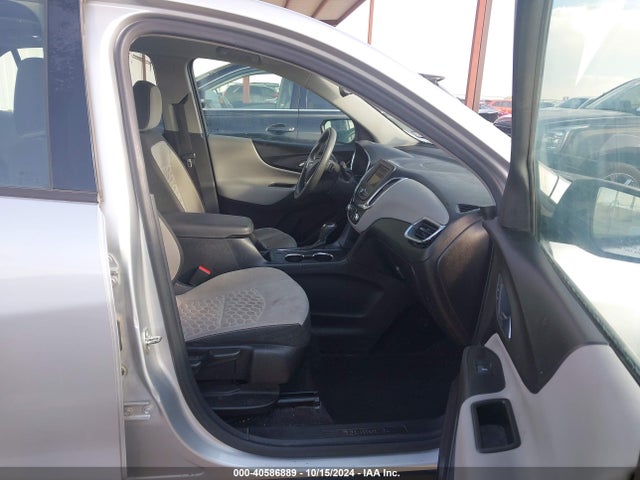 Chevrolet EQUINOX LS 2019 3GNAXHEV0KS574443 Image 5
