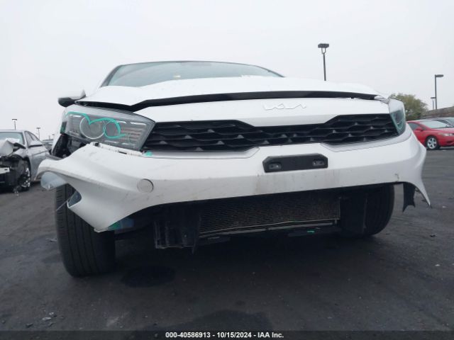 3KPF24AD1NE481727 KIA Forte Lxs