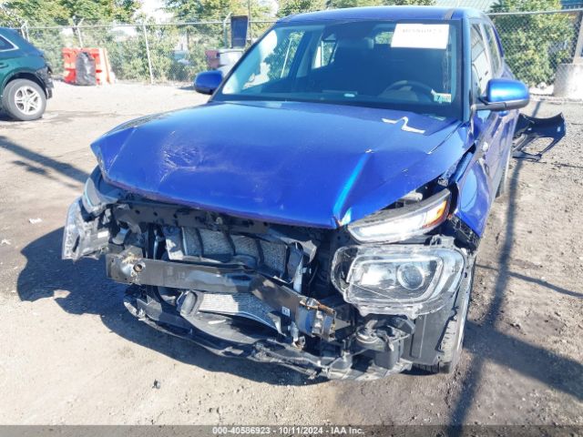 KMHRB8A32MU078895 Hyundai Venue Se