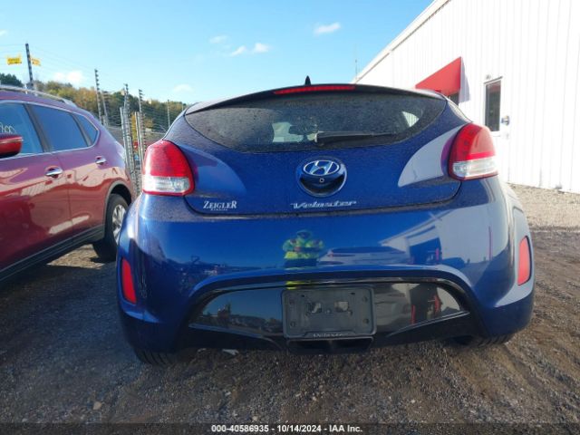 KMHTC6AD7HU324359 Hyundai Veloster Value Edition