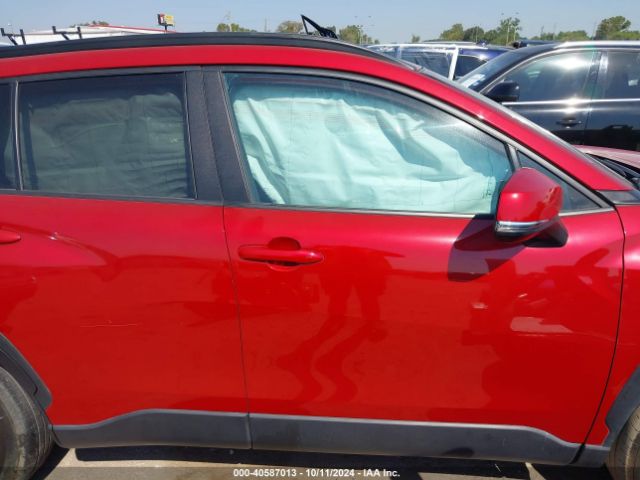 7MUCAAAG4NV007359 Toyota Corolla Cross Le