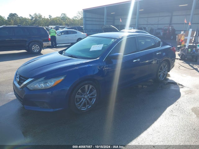Nissan Altima 2.5 Sr 2018 1N4AL3AP4JC216416 Image 2