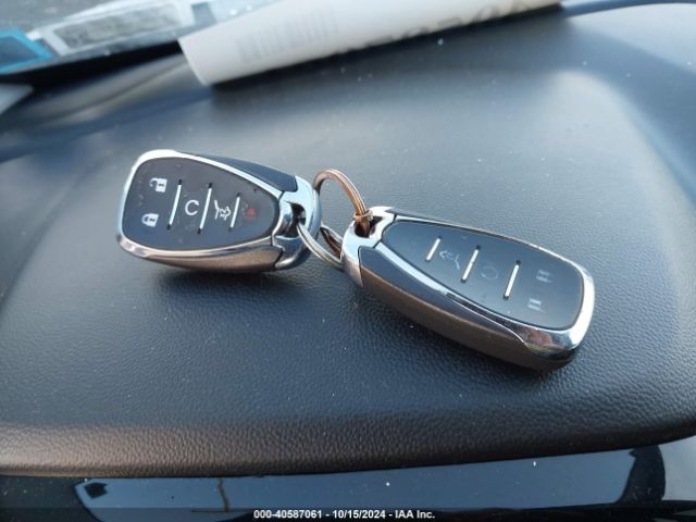 1GNEVGKW5JJ208816 Chevrolet Traverse 1lt