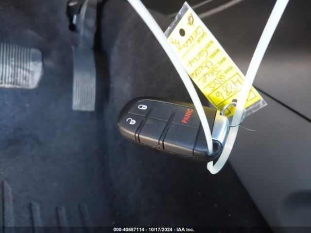 1C4RJEAG6FC109096 Jeep Grand Cherokee Laredo