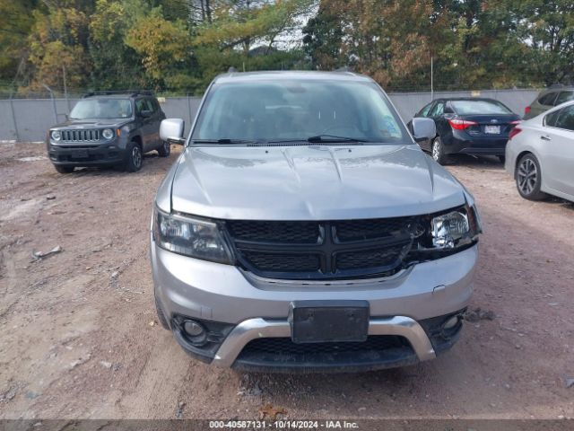 3C4PDDGG1JT430525 Dodge Journey Crossroad Awd