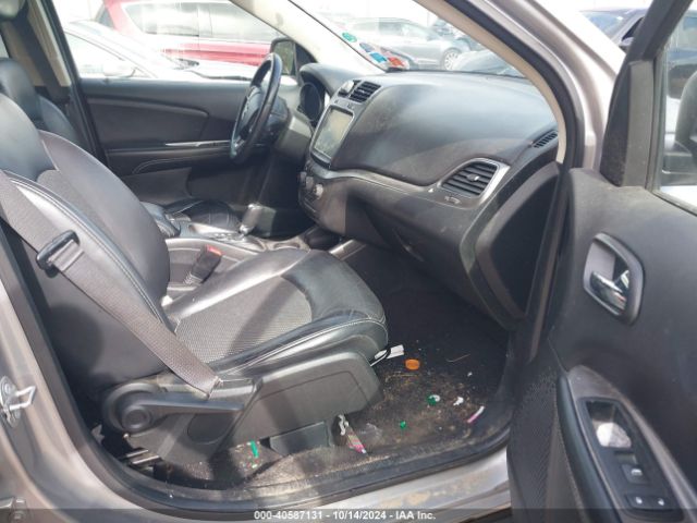 3C4PDDGG1JT430525 Dodge Journey Crossroad Awd