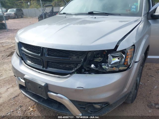 3C4PDDGG1JT430525 Dodge Journey Crossroad Awd