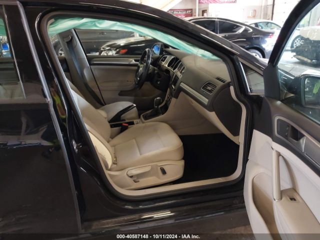 3VW2A7AU6FM047214 Volkswagen Golf Tdi Se 4-door