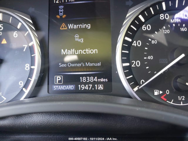 JN1EV7BR3MM750697 Infiniti Q50 Luxe Awd