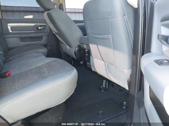 RAM 1500 Big Horn  4x4 5'7 Box 2018 3C6RR7LG8JG235121 Image 8
