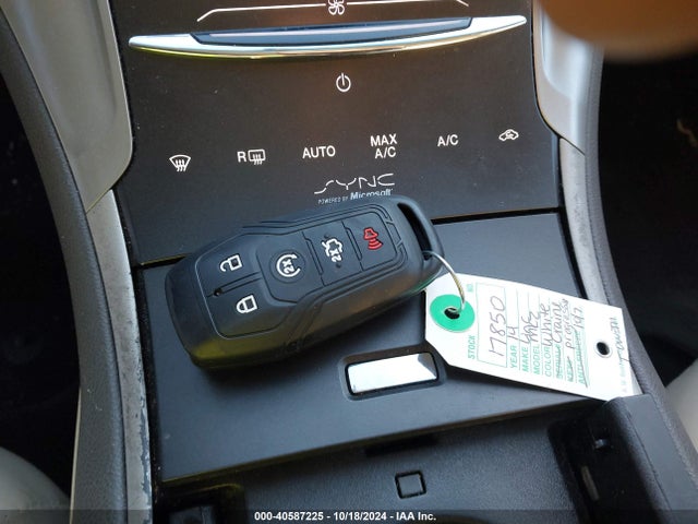 Lincoln MKZ 2014 3LN6L2G99ER829380 Image 11