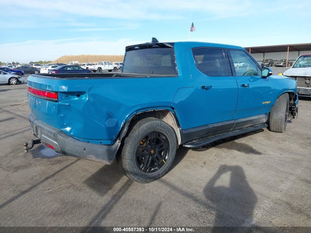 Rivian R1t Adventure Quad Motor Large Pack 2023 7FCTGAAA5PN018250 Image 4