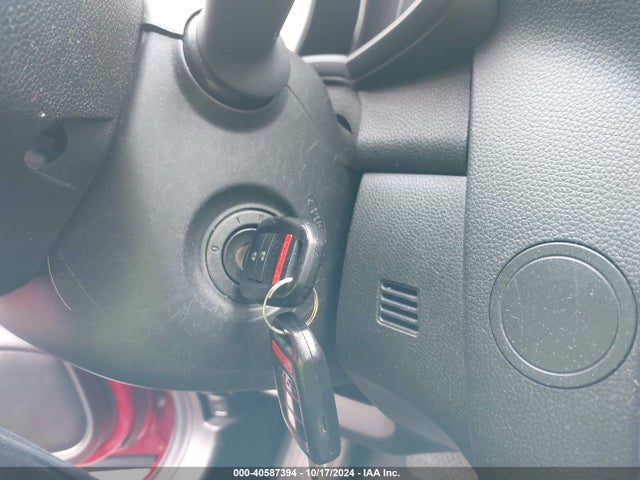Honda FIT LX 2015 3HGGK5H56FM732050 Image 11
