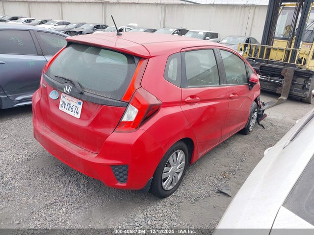 Honda FIT LX 2015 3HGGK5H56FM732050 Image 4