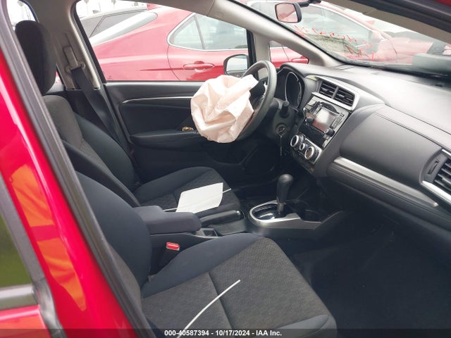 Honda FIT LX 2015 3HGGK5H56FM732050 Image 5