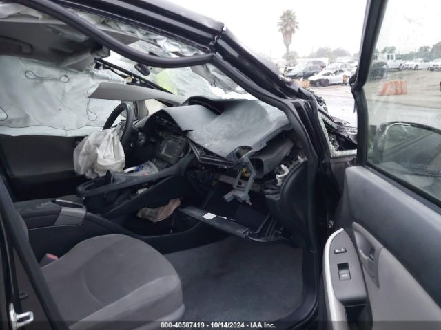 JTDKN3DU4F1876405 Toyota Prius