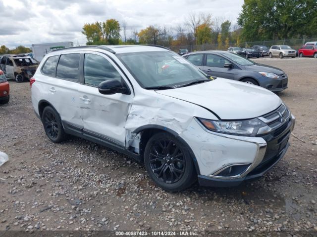 2018 MITSUBISHI OUTLANDER JA4AD3A30JZ019562 Photo 0