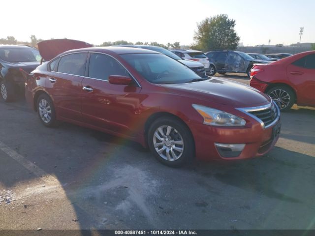 Nissan Altima 2.5 S 2014 1N4AL3AP8EN216879 Image 1