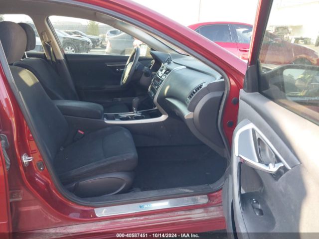 Nissan Altima 2.5 S 2014 1N4AL3AP8EN216879 Image 5