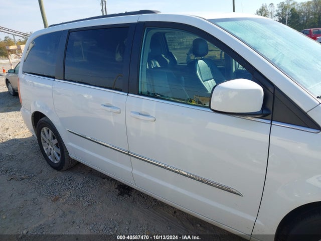 2C4RC1BG9ER447762 Chrysler Town & Country Touring