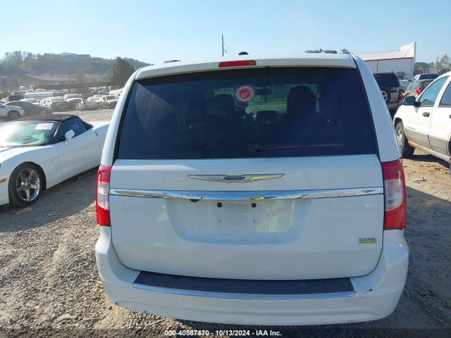 2C4RC1BG9ER447762 Chrysler Town & Country Touring