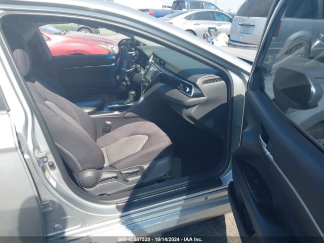 4T1B31HK2JU506169 Toyota Camry Hybrid Le