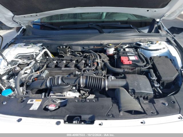 1HGCV1F99JA067381 Honda Accord Touring