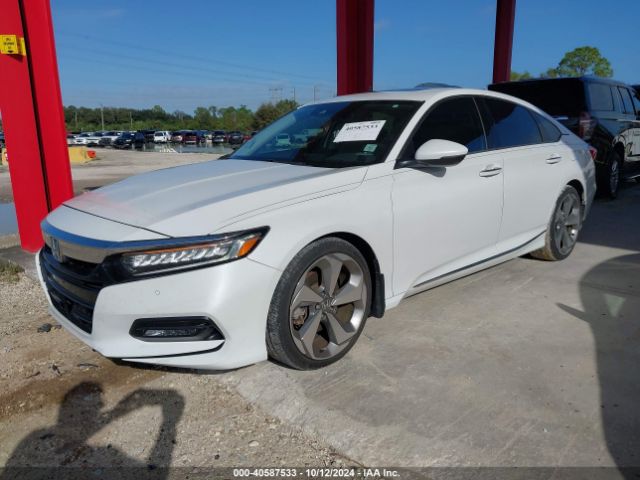 1HGCV1F99JA067381 Honda Accord Touring
