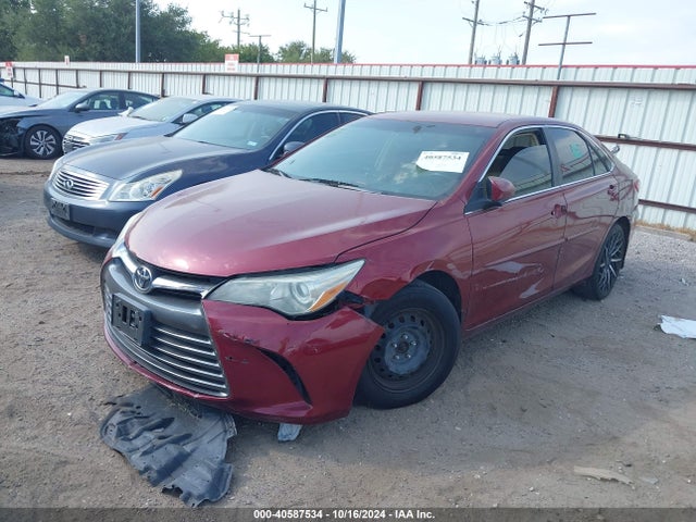 Toyota CAMRY LE 2015 4T1BF1FKXFU996006 Image 2