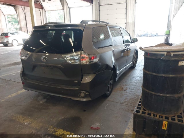 Toyota Sienna Se 8 Passenger 2014 5TDXK3DCXES445560 Image 4