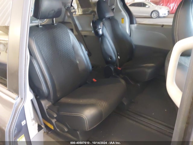 Toyota Sienna Se 8 Passenger 2014 5TDXK3DCXES445560 Image 8