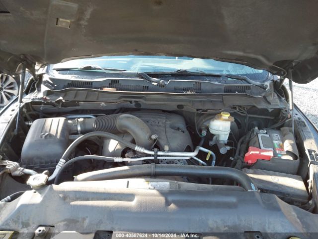 1C6RR7MT9ES315702 RAM 1500 Sport