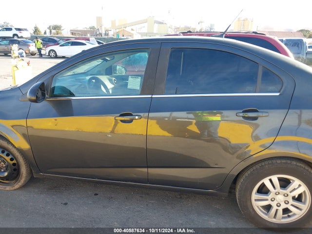 Chevrolet Sonic Lt Auto 2014 1G1JC5SH7E4233524 Image 14