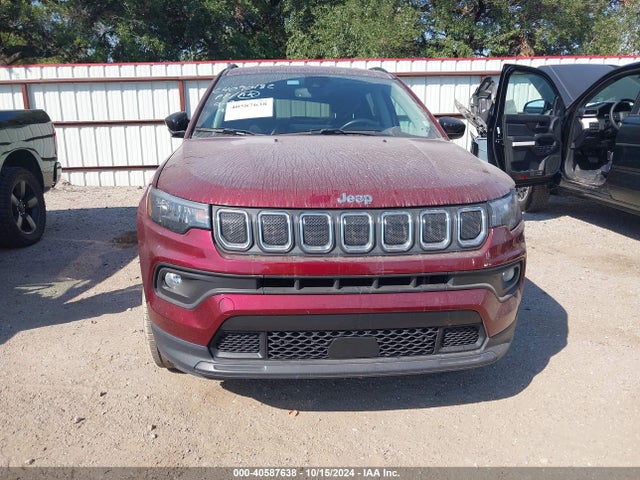 3C4NJDBB8NT231571 Jeep Compass Latitude 4x4