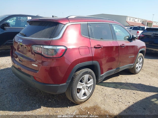 3C4NJDBB8NT231571 Jeep Compass Latitude 4x4